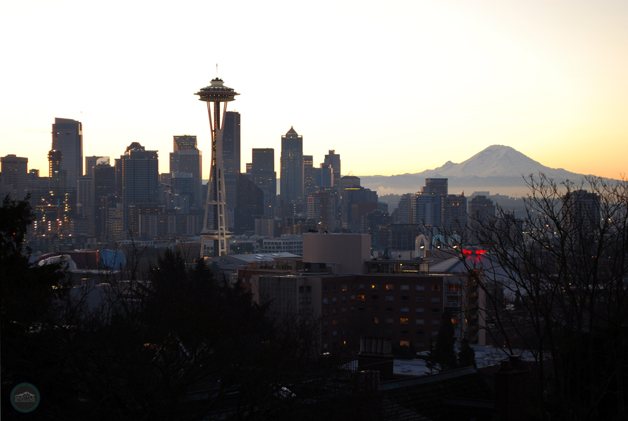 new year's day sunrise at kerry park in seattle