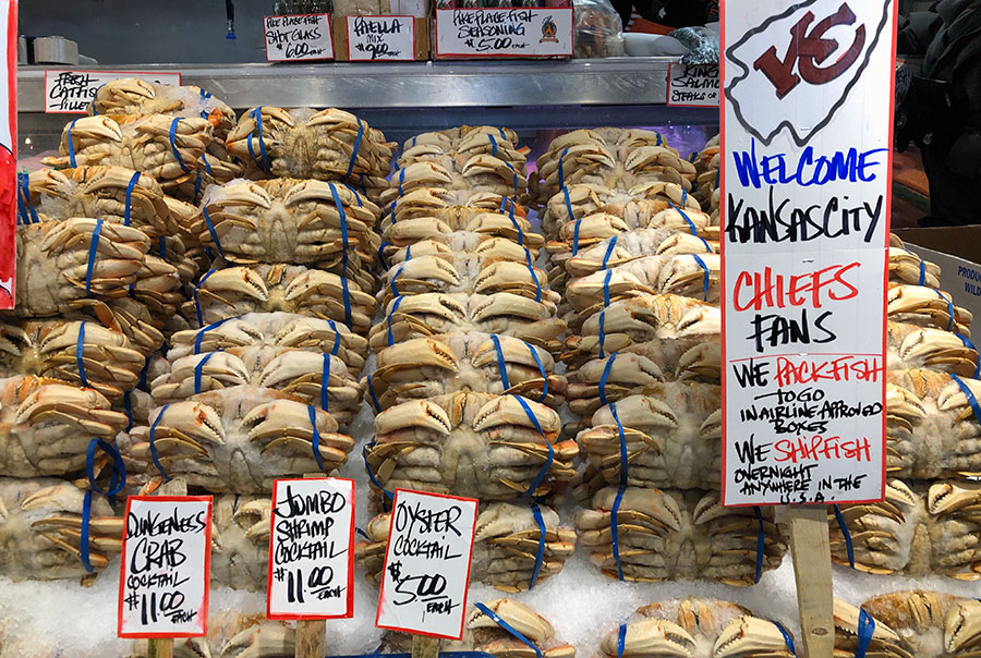 pike place market dungeness crab